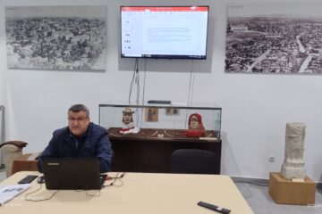 Уредник от РИМ-Монтана представи презентация във връзка с Първи ноември-Деня на народните будители