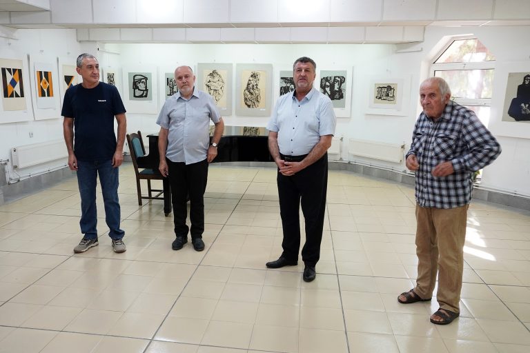 Изложба „Спомен за художника Милчо Петров“