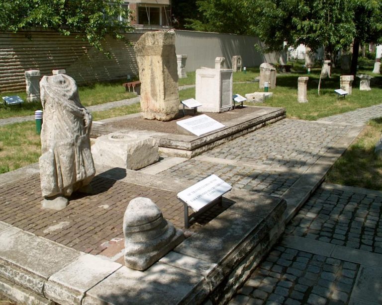 Лапидариум